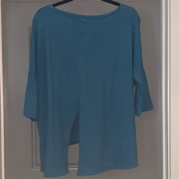 American Eagle blue casual top - Picture 2 of 2